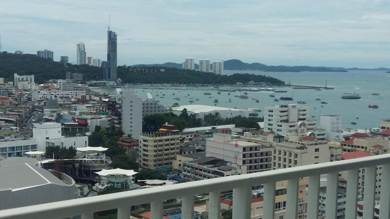 The Base Central Pattaya By Nkl Dış mekan fotoğraf